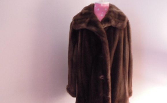 Tissavel Faux Fur Coats